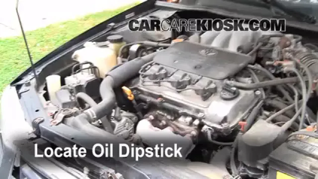 1997 Toyota Camry XLE 3.0L V6 Aceite Controlar nivel de aceite